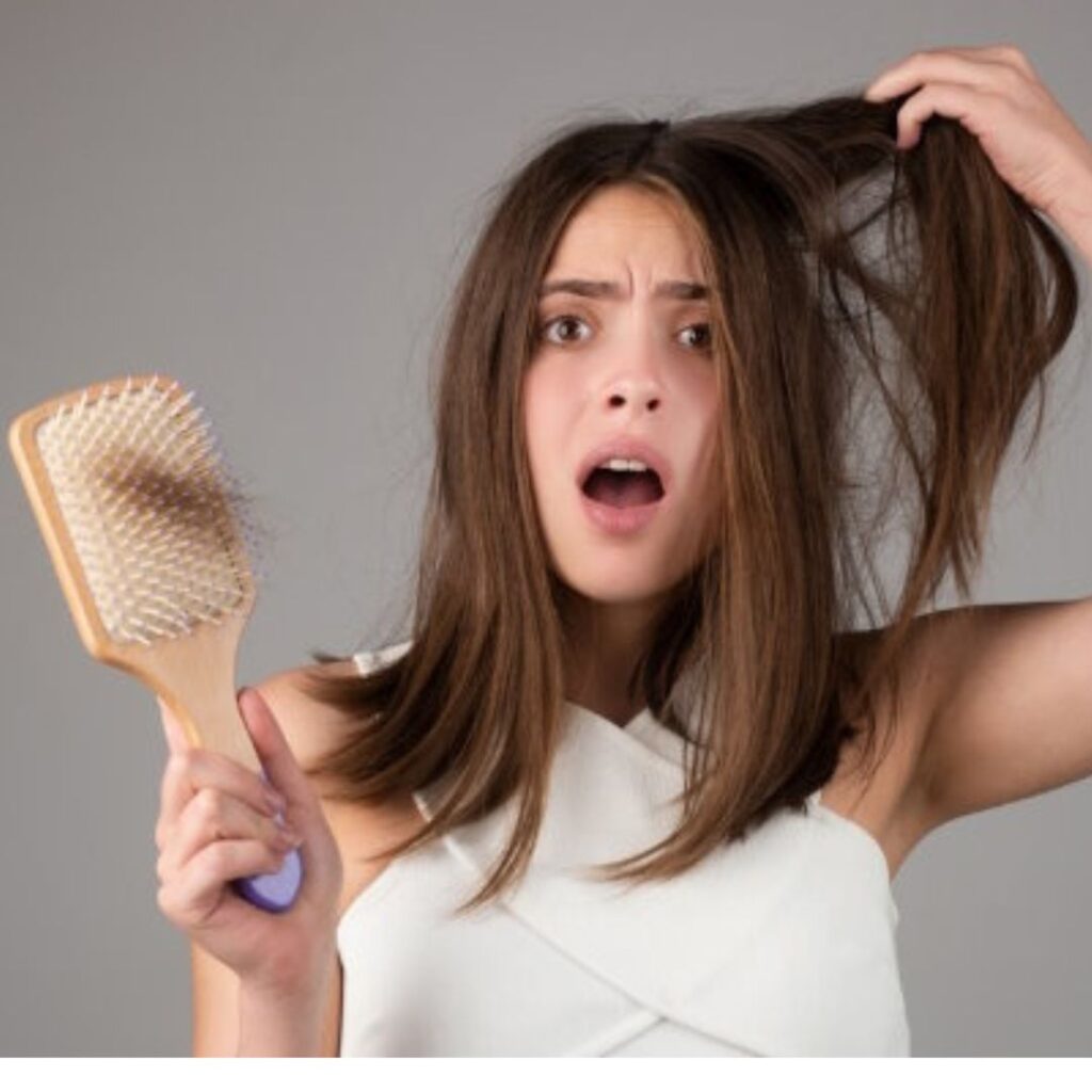 How to Stop Hair Loss and Regrow Hair Naturally
